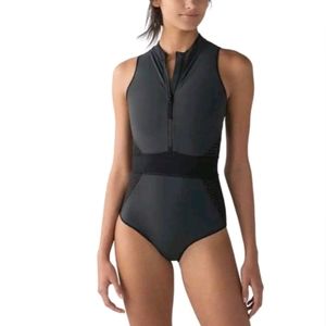 Lululemon Wild abandon One Piece Deep Coal/Black